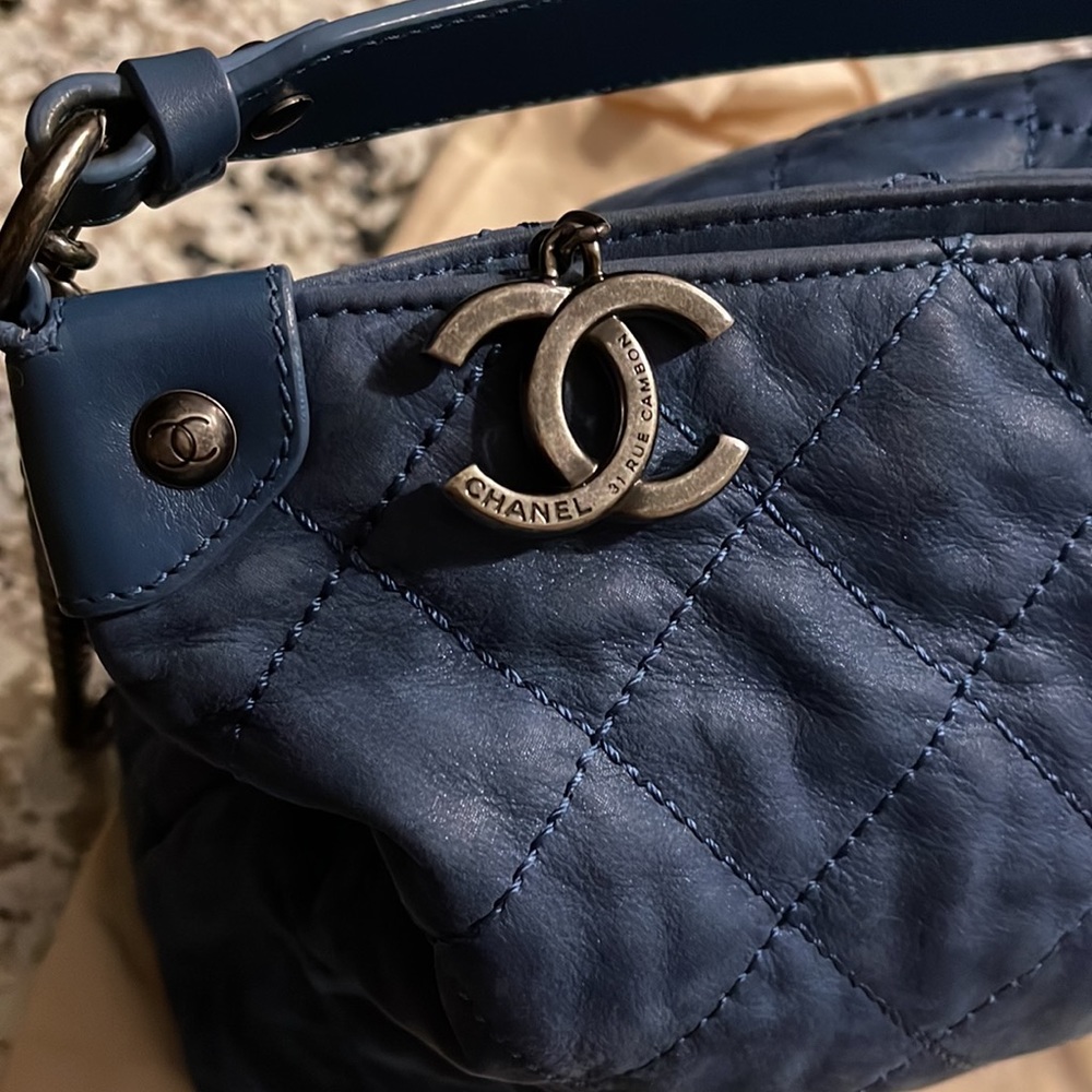 Chanel Coco Hobo Bag - Picture 7 of 15